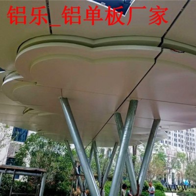 雕花弧形鋁板包柱質(zhì)量好  3D包柱鋁單板價格低  弧形鋁板包柱免費報價